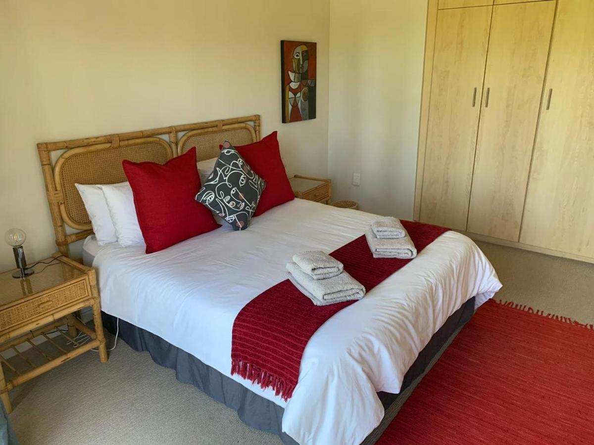Rabbits Den Villa